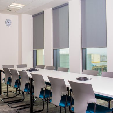 Rèm Cuốn Văn Phòng FIVESTAR mã FC02