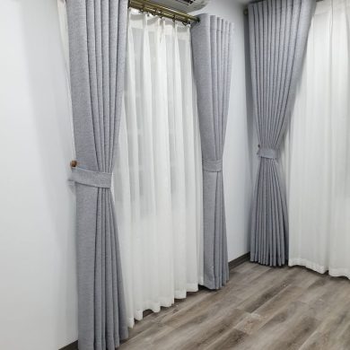 Rèm vải thêu họa tiết